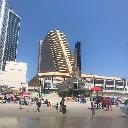Astonishing Ocean Front Condo Cozysuites At Showboat أتلانتيك سيتي المظهر الخارجي الصورة