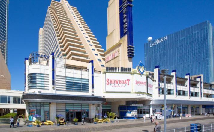 Astonishing Ocean Front Condo Cozysuites At Showboat أتلانتيك سيتي المظهر الخارجي الصورة