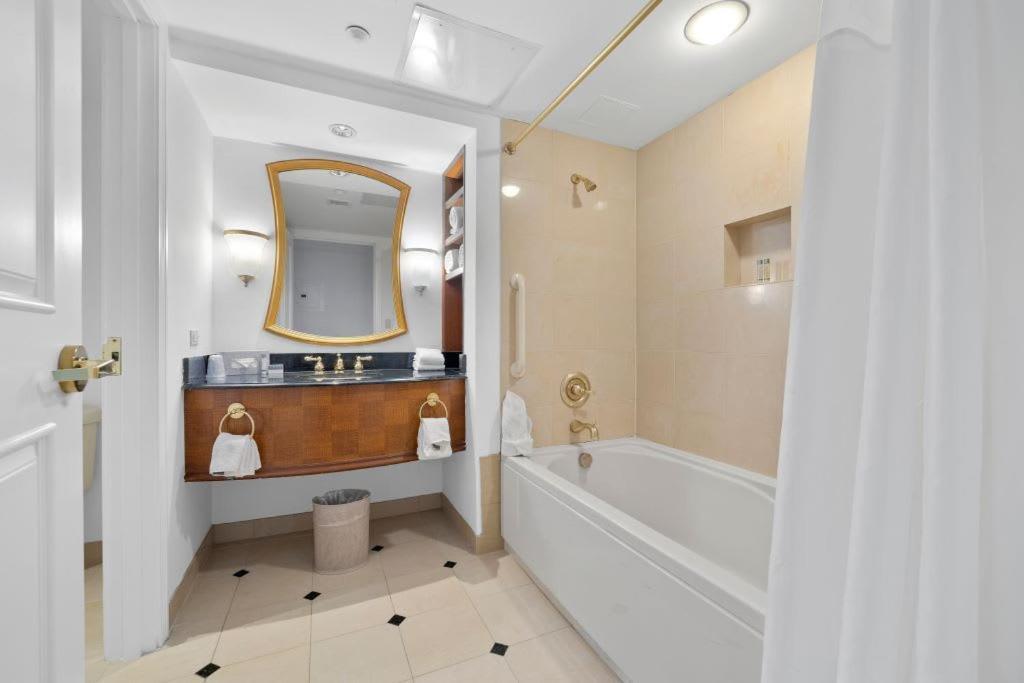 Astonishing Ocean Front Condo Cozysuites At Showboat أتلانتيك سيتي المظهر الخارجي الصورة